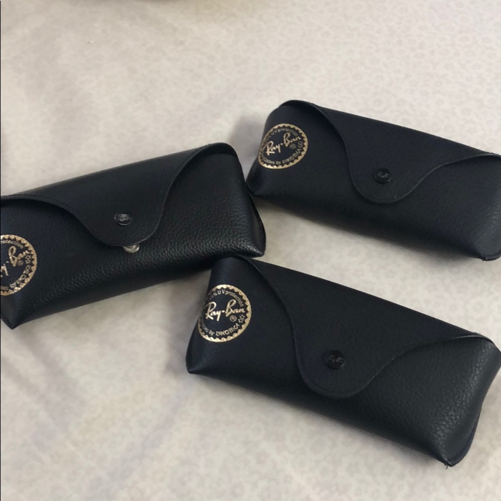 Raybans cases